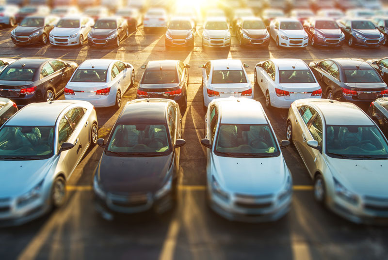 Autos vom Autoankauf Reutlingen auf einem Platz